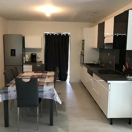 Holiday home La Pruneyre *